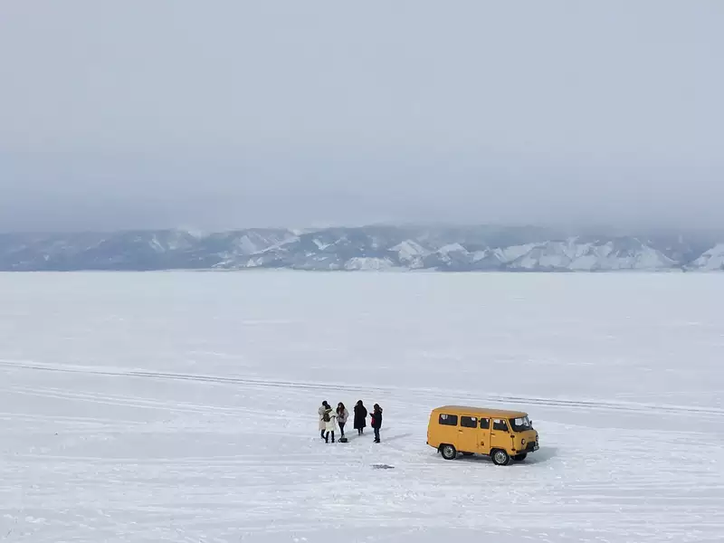 旅游巴士